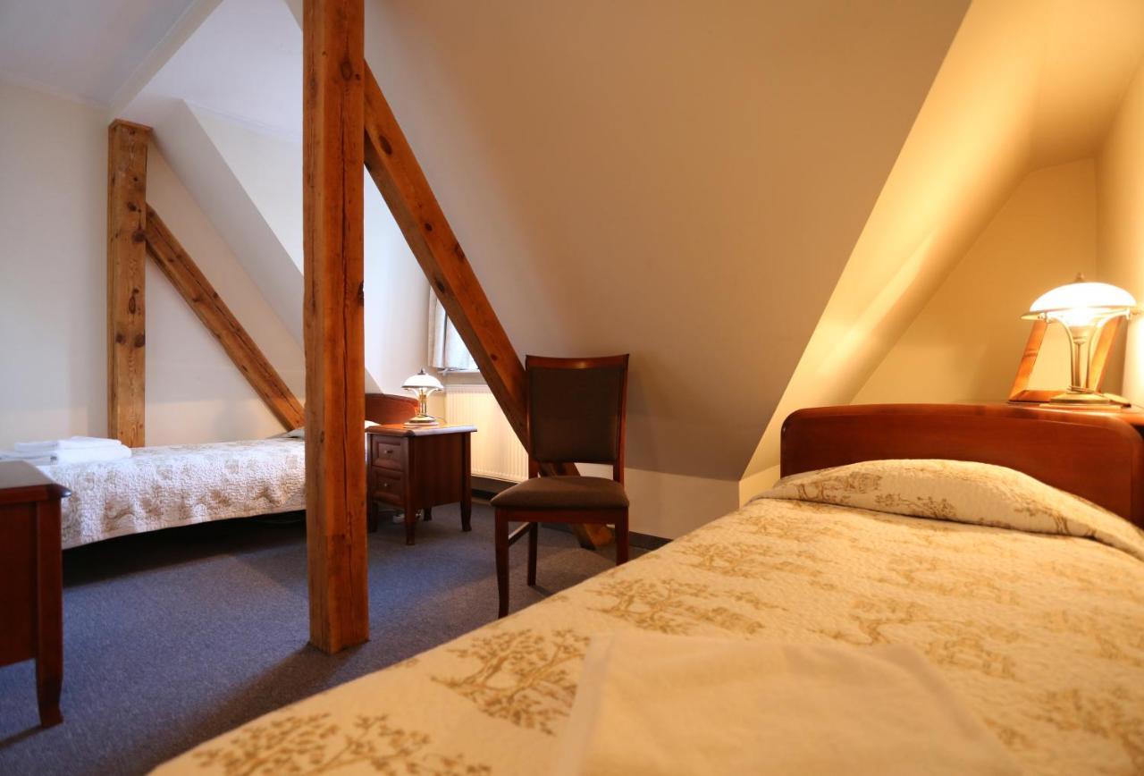 Bed and Breakfast Lesniczowka Nibork Нидзица Экстерьер фото