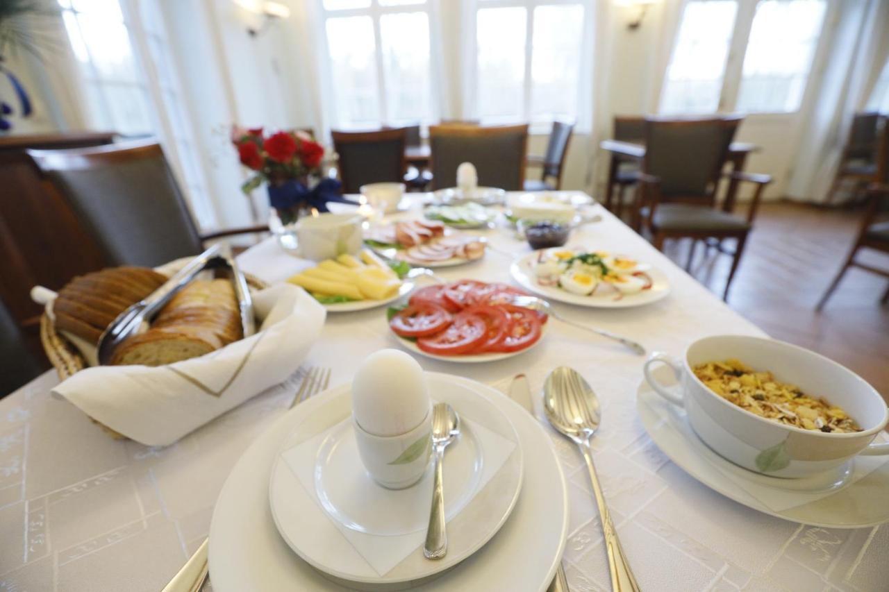 Bed and Breakfast Lesniczowka Nibork Нидзица Экстерьер фото